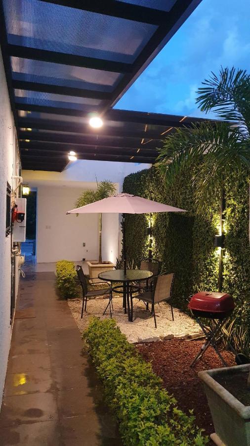 Casa Hector, Con Jacuzzi, Cerca Del Foro Gnp. Villa Merida Ngoại thất bức ảnh