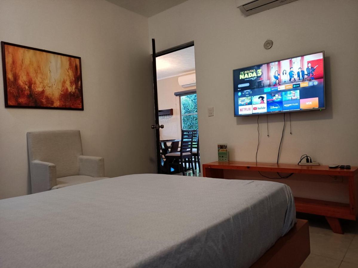 Casa Hector, Con Jacuzzi, Cerca Del Foro Gnp. Villa Merida Ngoại thất bức ảnh